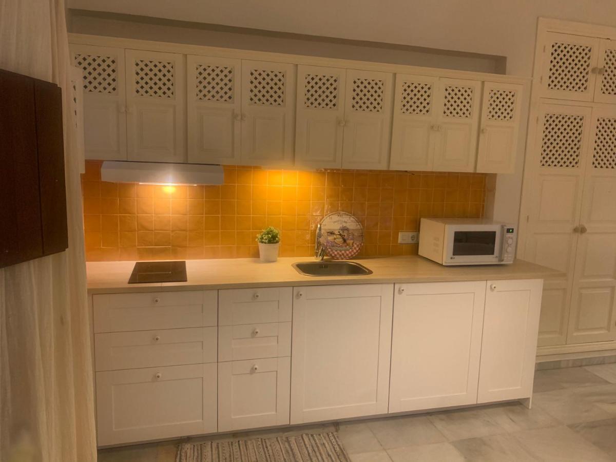 Encantador Estudio En