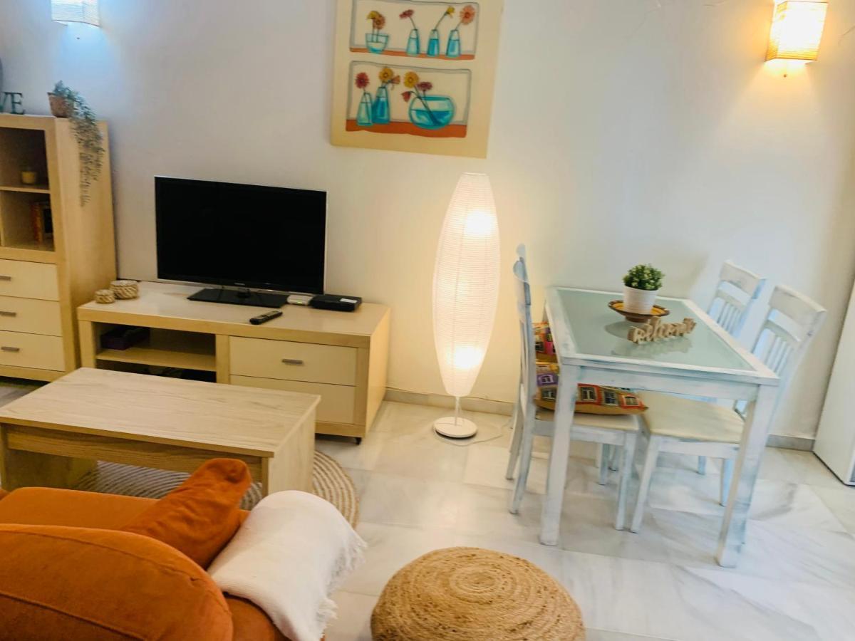 Lovely In Close To Puente Apartamento